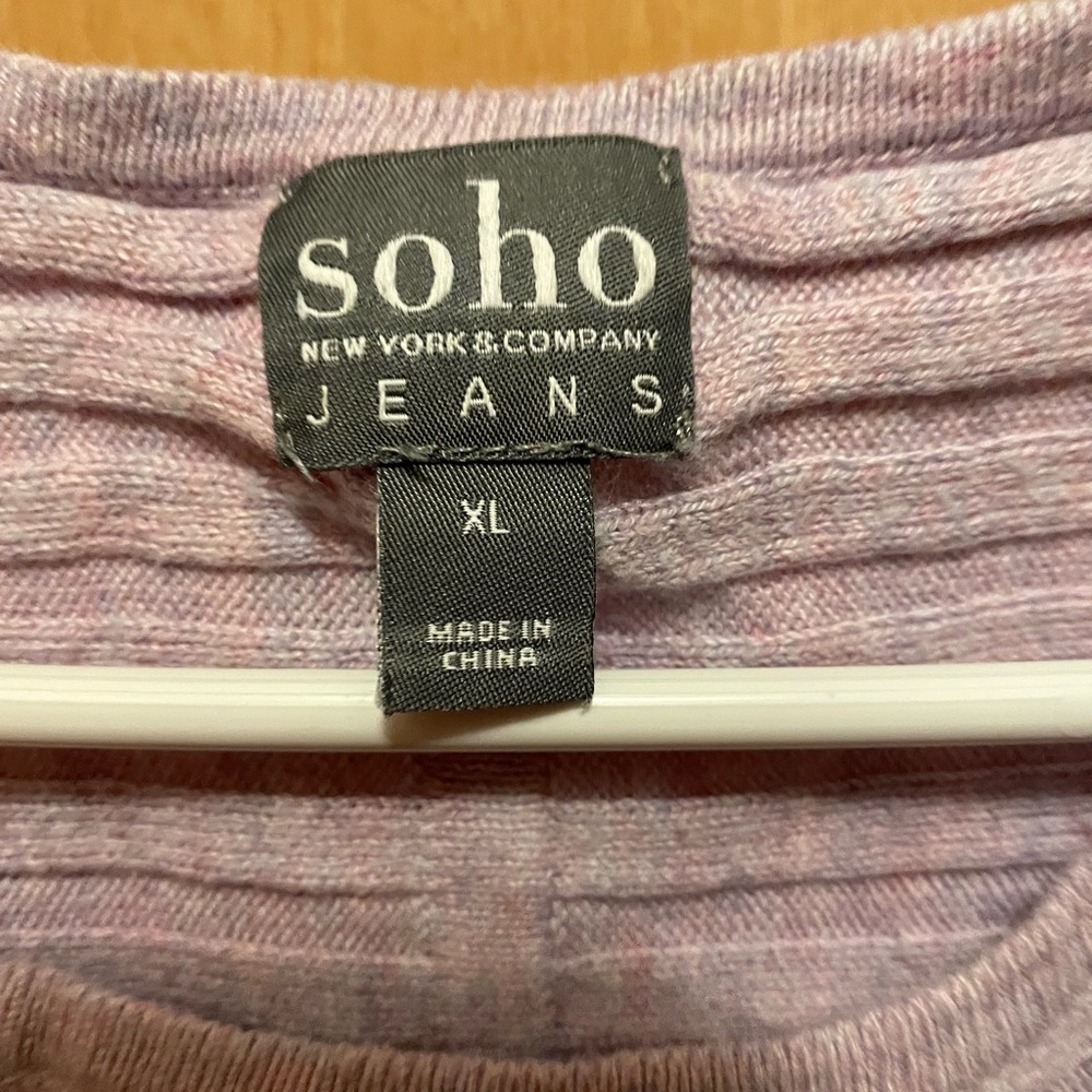 Soho xl purple sweater good condition